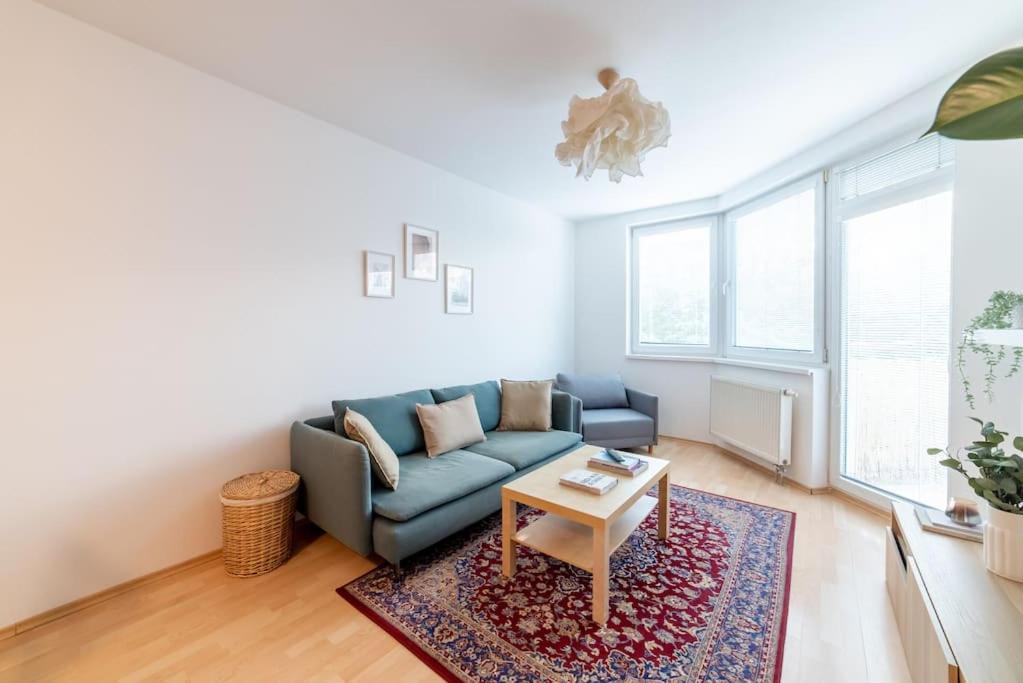 ברטיסלאבה Grape Apartment מראה חיצוני תמונה